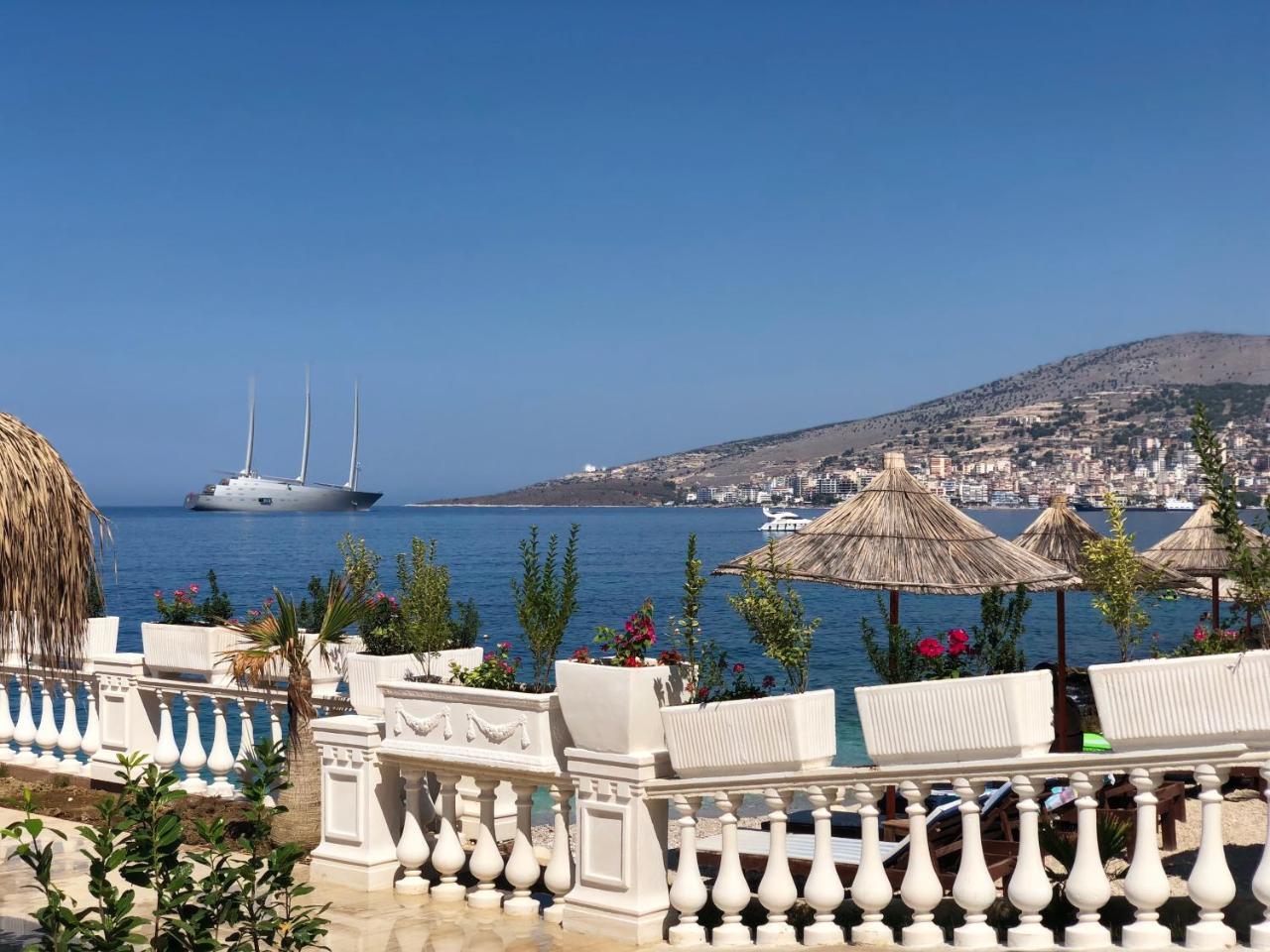 Residence Saranda International Екстер'єр фото