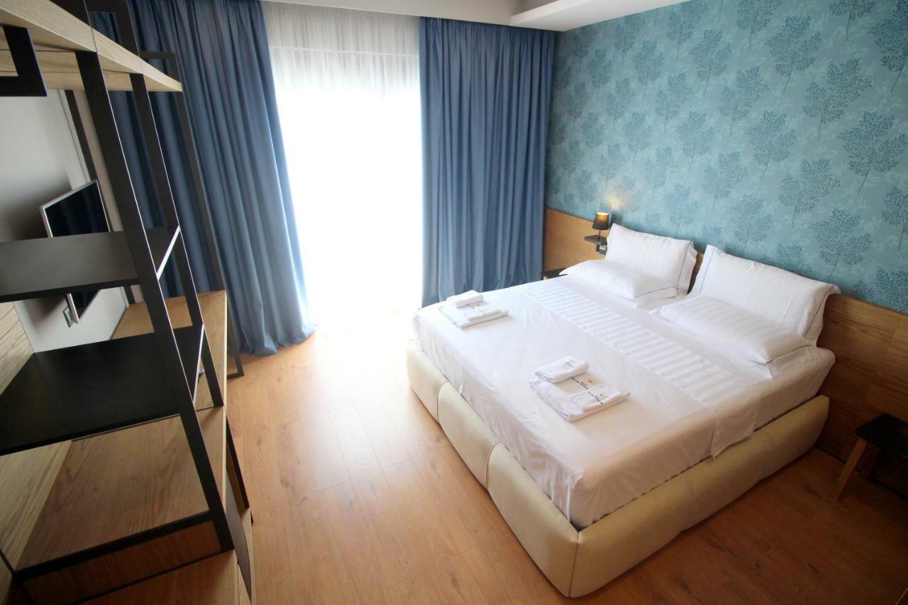 Residence Saranda International Екстер'єр фото